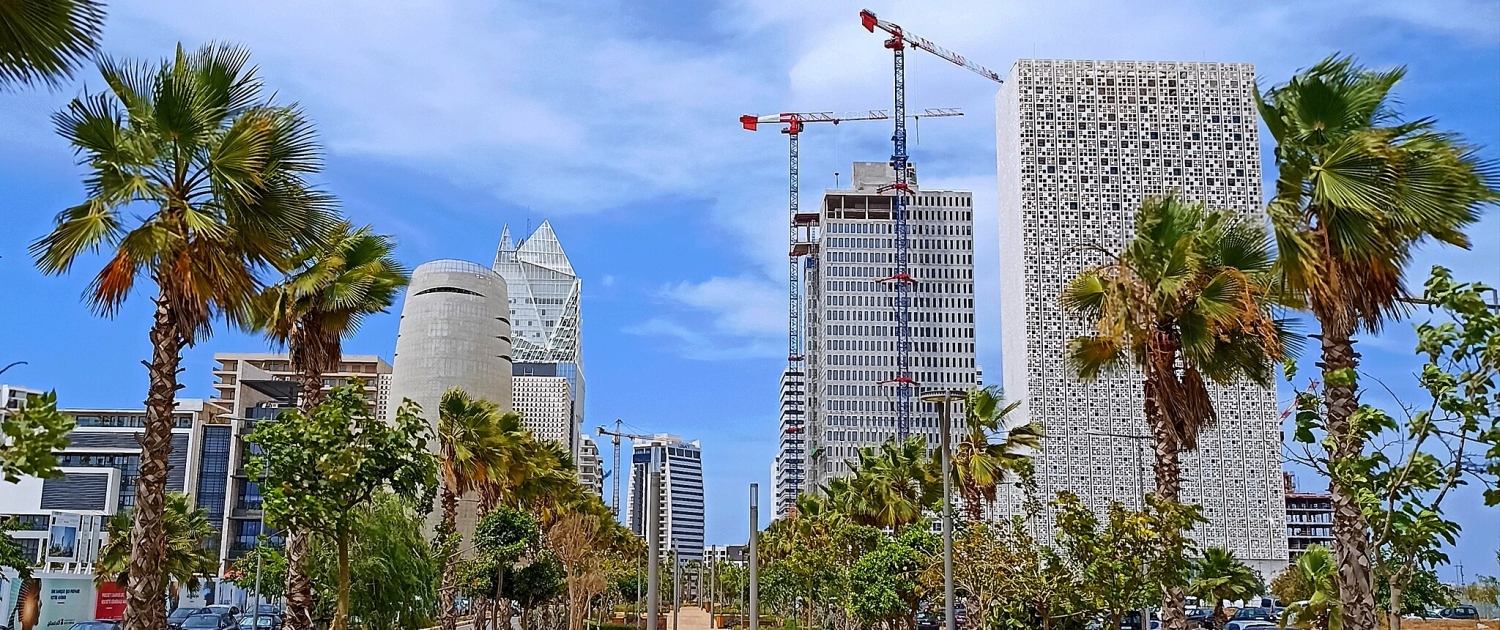 2048px-CFC_Casa_Tower